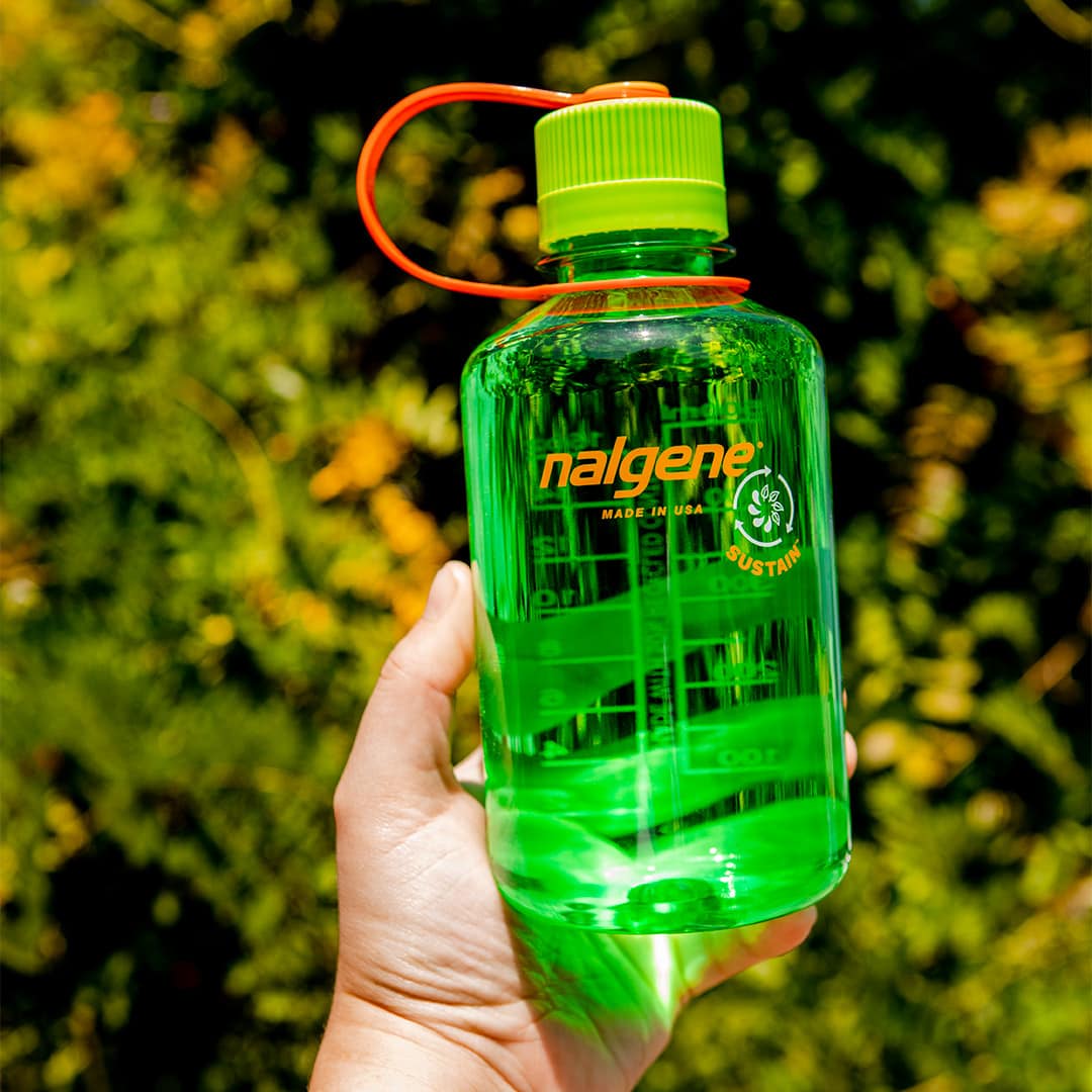 16oz Narrow Mouth Melon Ball Green Bottle