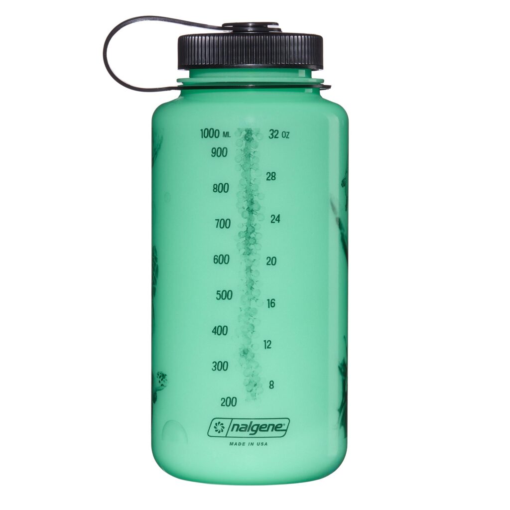 32oz WM Glow_Black Turtles_Grads 1024x1024